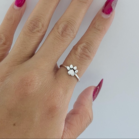 Sterling silver paw print ring, paw print ring, animal ring, silver ring - Picture 2 of 10